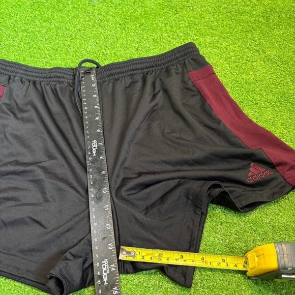 Adidas‎ Size L Climacool Black/Maroon Sporty Drawstring Shorts Size Large Active - Picture 2 of 7